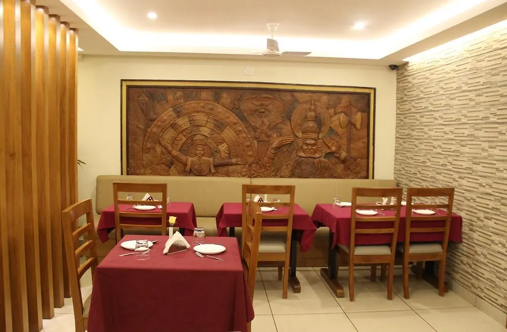 ** Hotel Issacs The Resort Sultan Bathery India