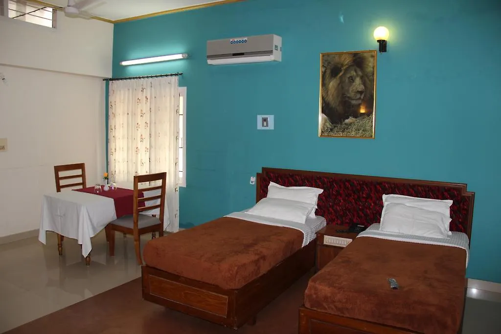 Issacs The Resort Sultan Bathery 2*,  India