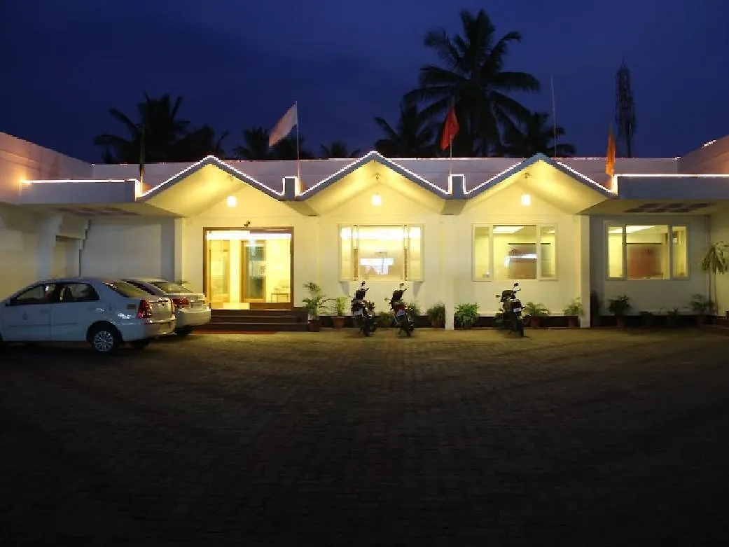 Issacs The Resort Sultan Bathery